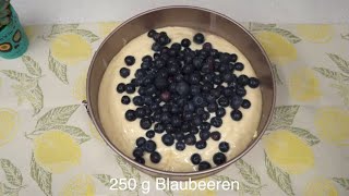 Quick and easy recipe for yogurt cake with blueberries!