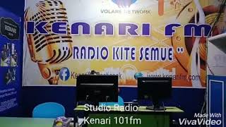 Opening siaran radio