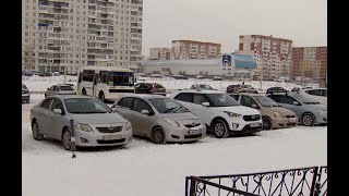 Власти Нижневартовска решают проблему парковок у городских поликлиник