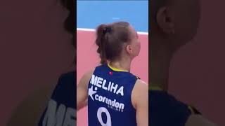 Meliha  İsmailoğlu yapılanı unutmuyor! #vakıfbank #voleybol #melihaismailoğlu #millitakim