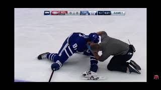 John Tavares injury vs Montreal