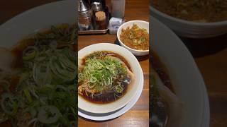 【大阪ラーメン】松本人志も食べた黒いチャーハン🍜 濃厚中華そば よし田 心斎橋店 にて中華そばとチャーハン  #ラーメン #大阪グルメ #shorts