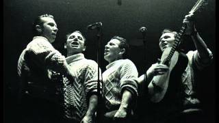 Clancy Brothers Real Auld Mountain Dew.wmv