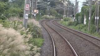 奥羽本線の茂吉記念館前駅～かみのやま温泉駅間を走行する719系の前面展望