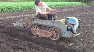 Ransomes MG6 crawler