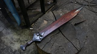 Forging a Bronze Age style sword, part 3, making the scabbard.