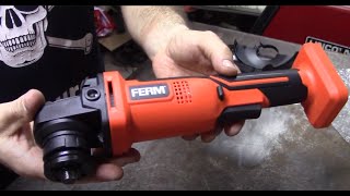 Angle grinder FERM 20V AGM1131 125mm - unboxing