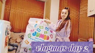 VLOGMAS DAY 2 | Украсяваме елхата ми 🎄❄💜🙈