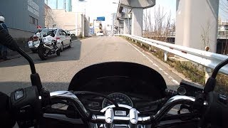 PCX・白バイさんがおっちゃんシルバーのスポーツカーを捕獲！