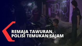 Pelaku Tawuran Langsung Melarikan Diri saat Polisi Datang!