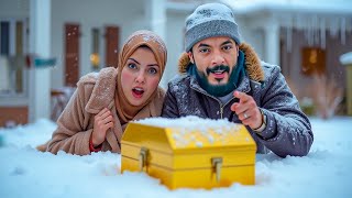 خبينا كنز 💰مزيف لولادنا في الجليد⛄ ( اول شخص يلاقية ياخده )