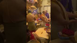 Siddhivinayak temple in Mumbai #viralvideo #trending #shortvideo