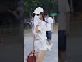 白色运动风穿搭 街拍 中国街拍 美女街拍 chinese candid 穿搭 穿衣搭配