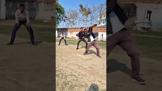 1 बोल 6 रन चाहिए 😂😂 #funny #india #comedyvideo #funnyvideo #shortsfeed #viral #youtube