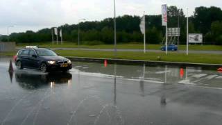 Rijschool in Leeuwarden - Autorijschool Storm - Noodstop 50 km/h