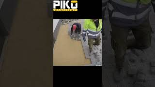 Plac z Picolo - Nakolanniki Probst KNEESEAT KS podbudowa betonowa cz. 5 #brukarz #paving #shorts