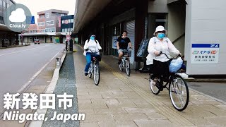 【新潟: 新発田】かつては活気のあったと思われる端正な商店街は人がぽつぽつしかいない（2021/6/13/日）