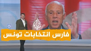 شبكات| يرتدي الأحمر ويمتطي حصانا.. مرشح للانتخابات في تونس يثير جدلا