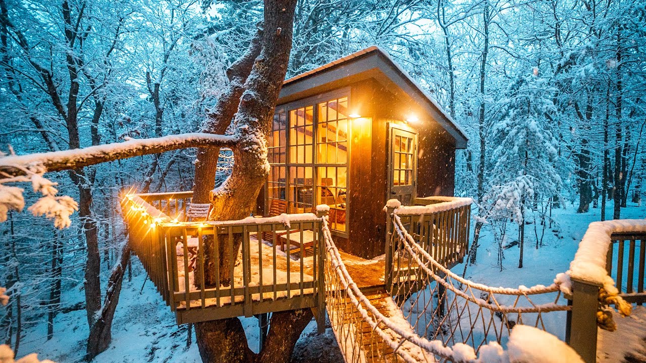 Unique & Cozy Winter Getaways (Treehouse, A-frame, Log Cabin) - YouTube