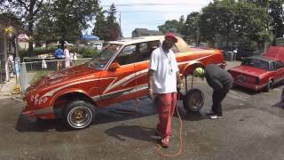 Tacoma Lowrider Hopping