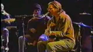 Pearl Jam- Off He Goes (Bridge School 1996)