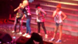 [110604] 2NE1: THE PARTY live in Manila \