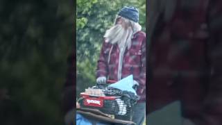 Pastor Disguises Himself as a Homeless Man Outside His Church!