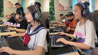 Pretty Chinese Girl Singing in the Internet Room - Tik Tok/Douyin Compilation