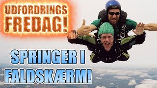 Udfordrings-fredag - Springer i faldskærm!