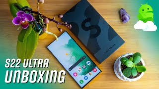 Samsung Galaxy S22 Ultra Unboxing + First Impressions 🤩