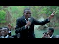 Zimpraise - Tinayo Hama ft Minister Elliot Makuyana