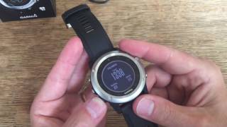 UK guy reviews Garmin Fenix 3 HR (same tech as Chronos) multi-sport GPS watch