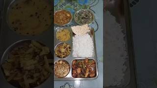 ଓଡ଼ିଆ ଘରର Simple \u0026 Tasty Lunch Thali