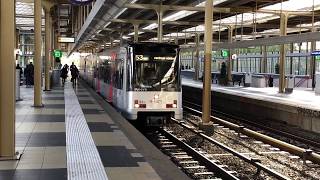 4K | Vertrek GVB Metro 53 uit station Amsterdam Amstel richting Centraal Station