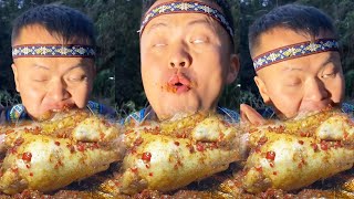 【ASMR MUKBANG】Miao specialties: Mud Roasted Chicken