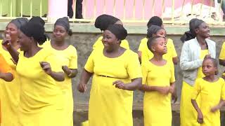 CHORALE IJWI ADEPR GISA ITURIRIMBIYE NEZA TWESE TURAHEMBUTSE (RIMBURA)