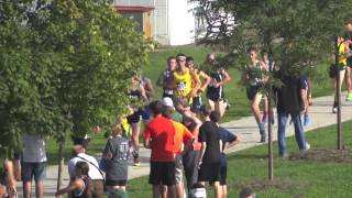 GlenOak Golden Eagle Invitational   Louisville Leopards Boys Cross Country