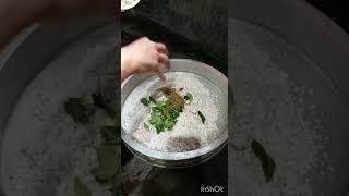 കേരള സ്റ്റൈൽ തേങ്ങ വറുത്തത്  #coconut #shortvideo #easyrecipe