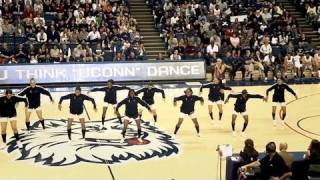 UConn Women's Basketball Team Dances at First Night