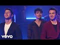 Jonas Brothers - Jonas Brothers "Only Human" (Live On Late Night With Seth Meyers / 2019)