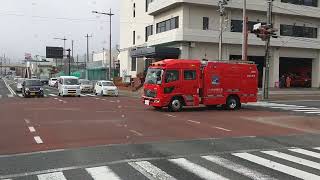 いわき消防 平61(化学車) 出動🚒