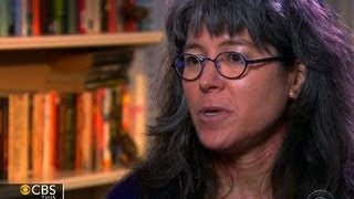 Author rebuilds her life without a single memory