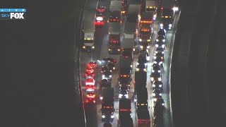 Drivers turn around on 210 Freeway in LA County