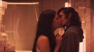 Shruti Hassan Lip Lock Kissing Scenes | LUSTVILLA