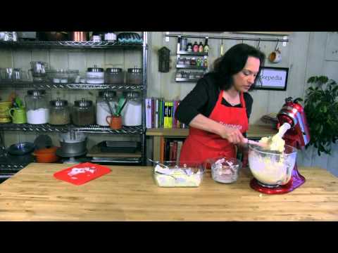 How to Reconstitute Chilled Buttercream How to Reconstitute Chilled Buttercream