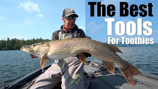 Surprise Giant Pike in Canada! Must-Have Tools for Toothy Fish