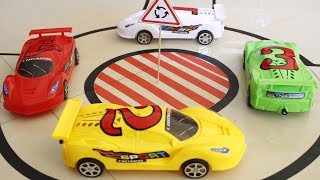RC Toys Car - Driving 4 toys car colors on the city road