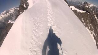 Traversing the snow ridge on Weissmies