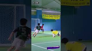 【フットサル】「失わない強さ」 個サルでちょっとカッコいいプレー_264｜A little cool moments of Futsal court in  japan｜#shorts