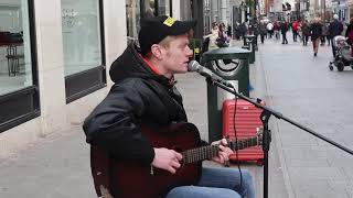 Paddy Finnegan Live Cover of Beeswing from Grafton Street Dublin